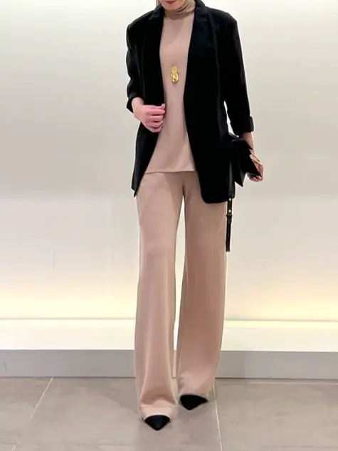 BEIGE， スタッフ コーディネート画像