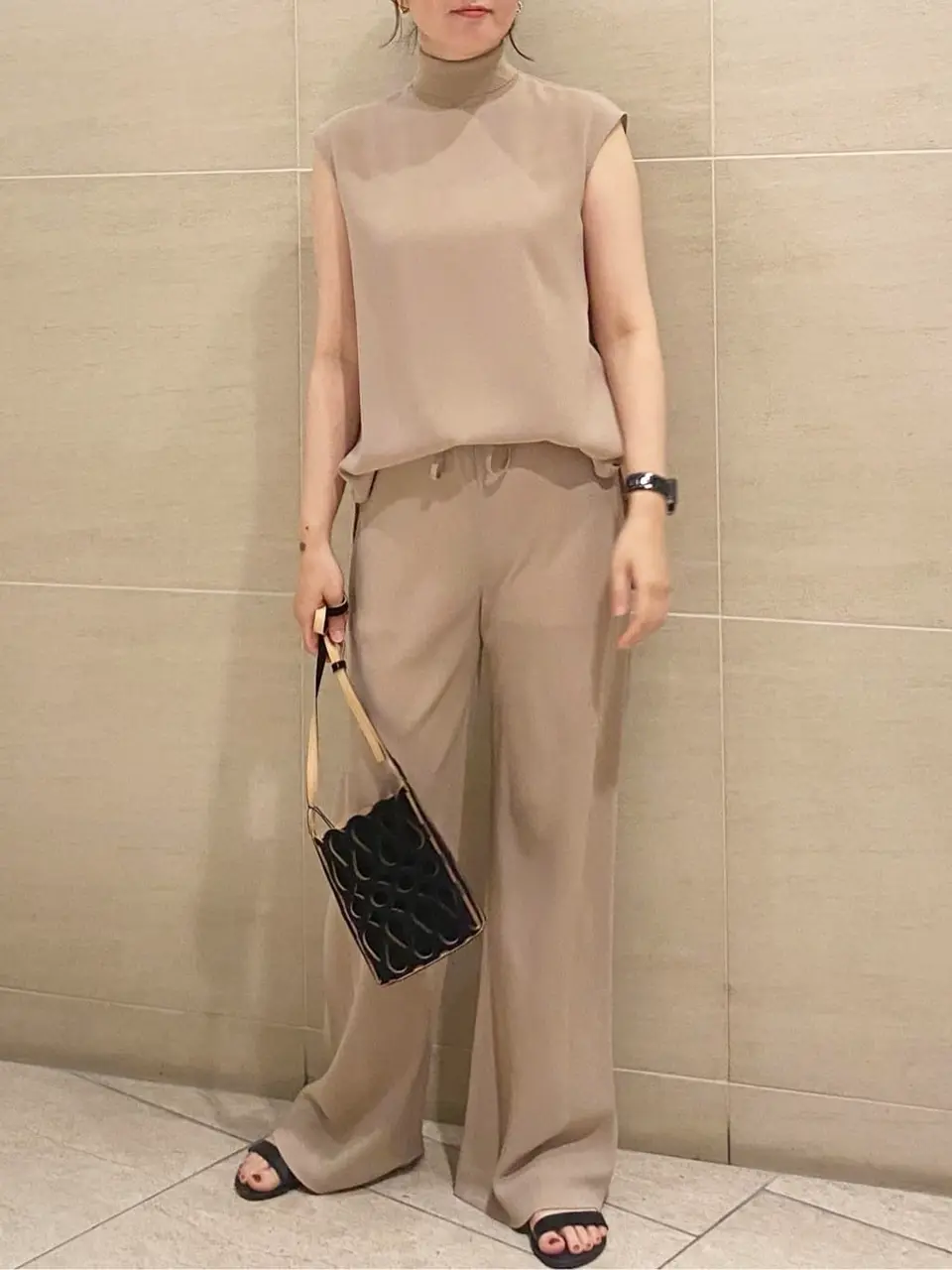 BEIGE， 須藤 コーディネート画像