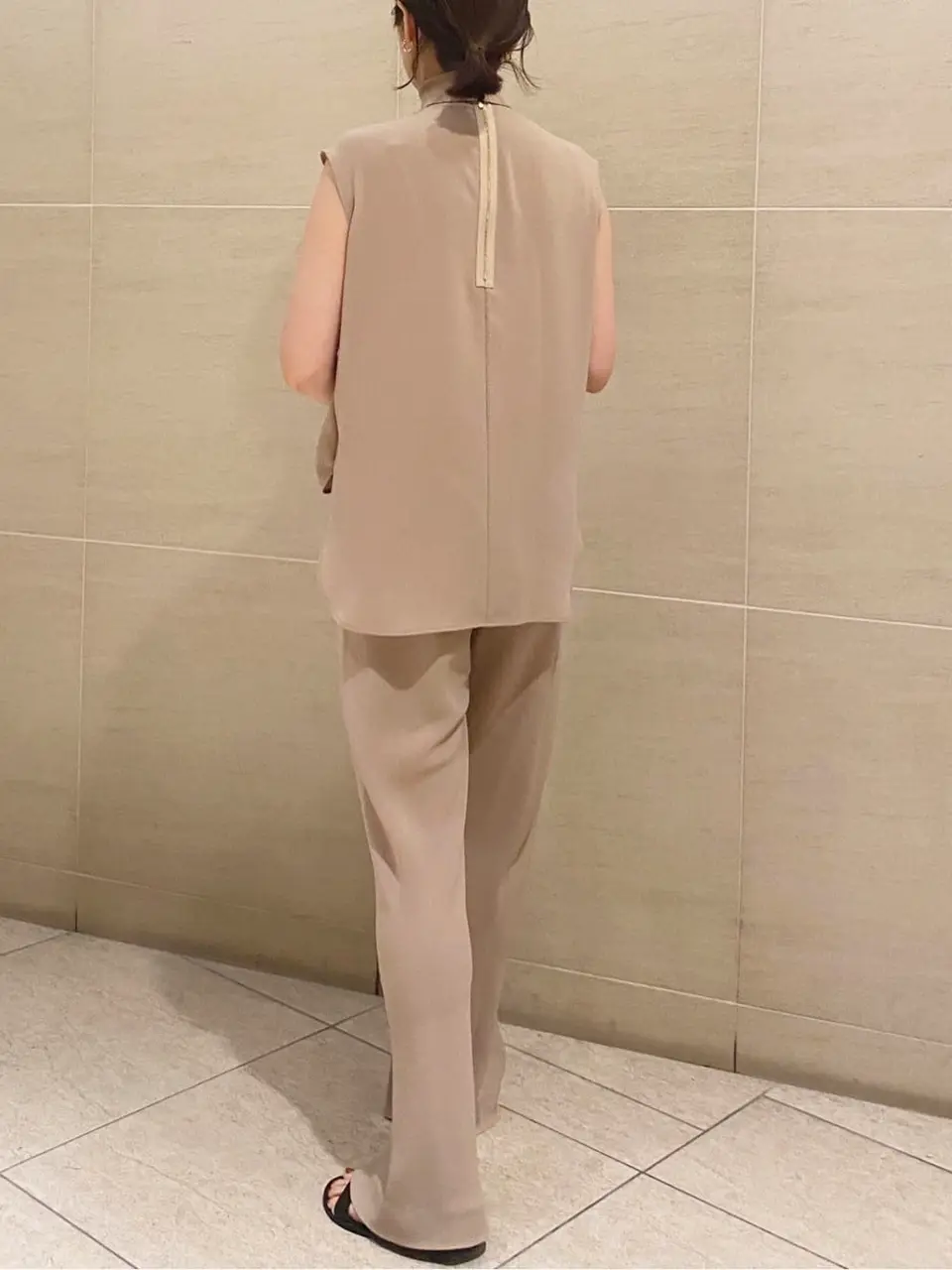 BEIGE， 須藤 コーディネート画像