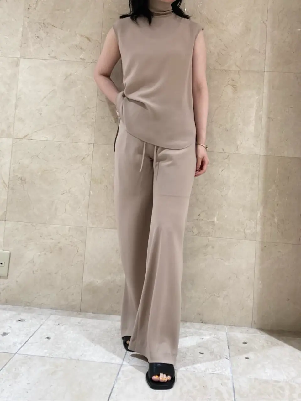 BEIGE， スタッフ コーディネート画像