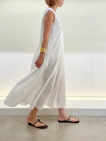 BEIGE， 柴田 コーディネート画像