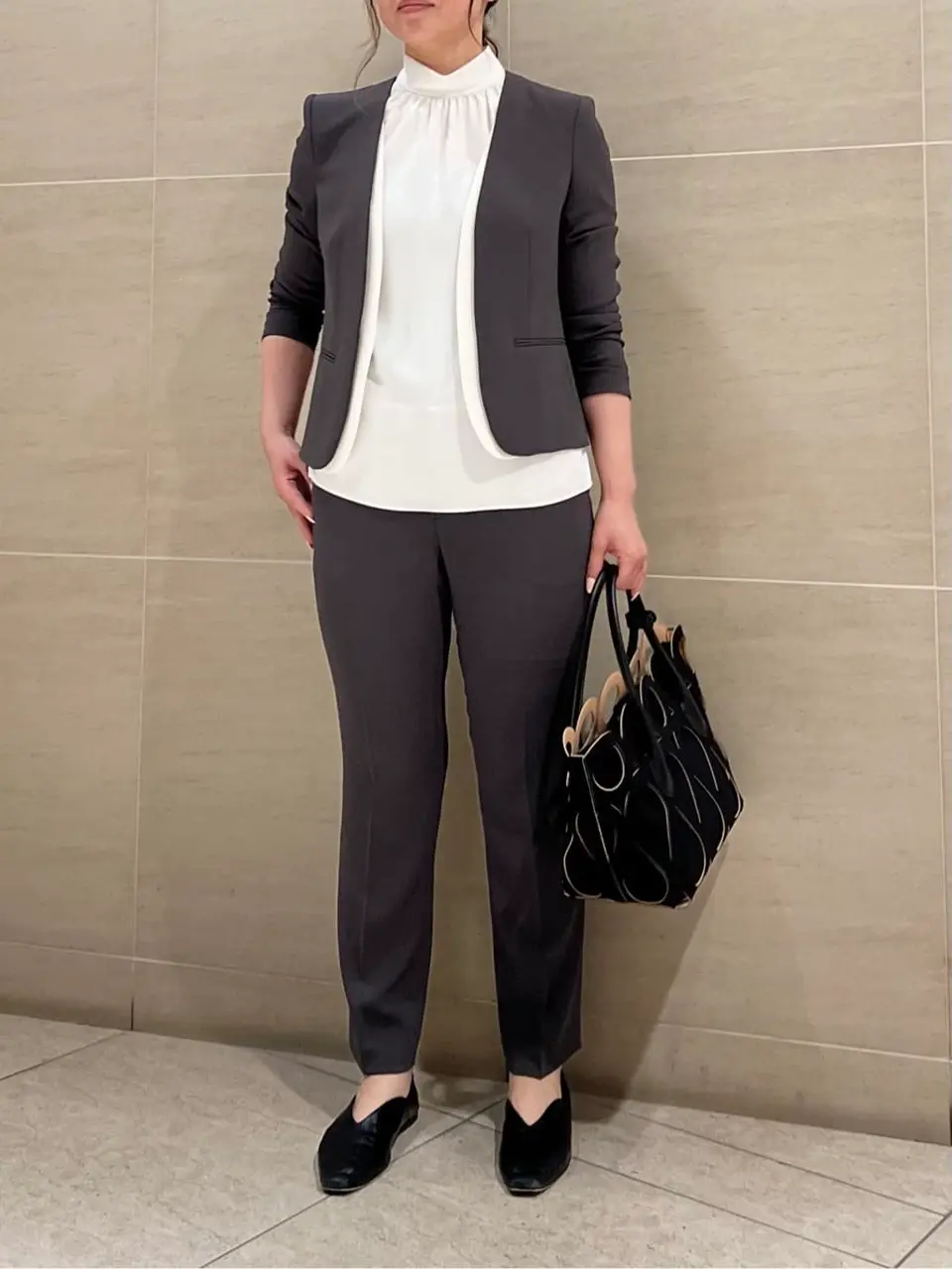 BEIGE， スタッフ コーディネート画像