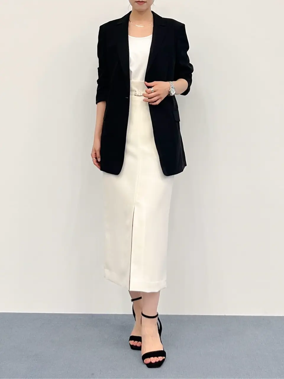 BEIGE， R.A コーディネート画像