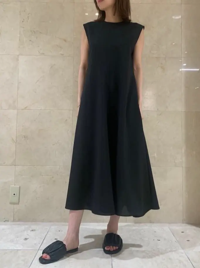 BEIGE， スタッフ コーディネート画像