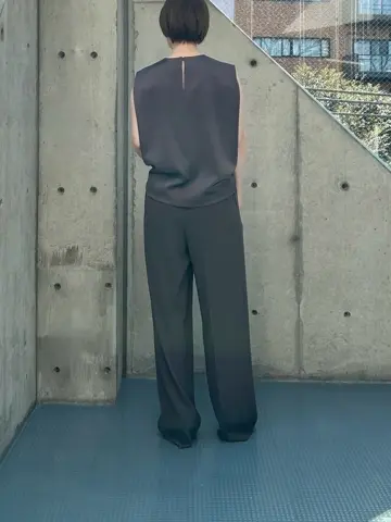 BEIGE， 小泉 コーディネート画像