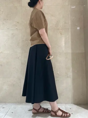 BEIGE， スタッフ コーディネート画像