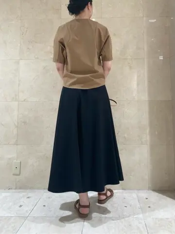 BEIGE， スタッフ コーディネート画像