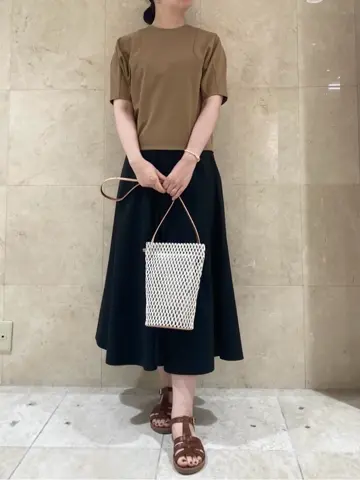 BEIGE， スタッフ コーディネート画像