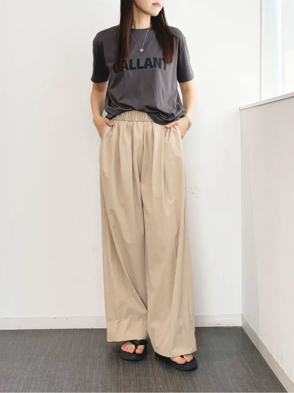 BEIGE， R.A コーディネート画像