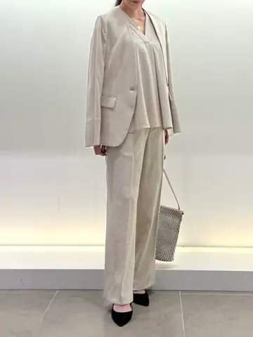 BEIGE， スタッフ コーディネート画像