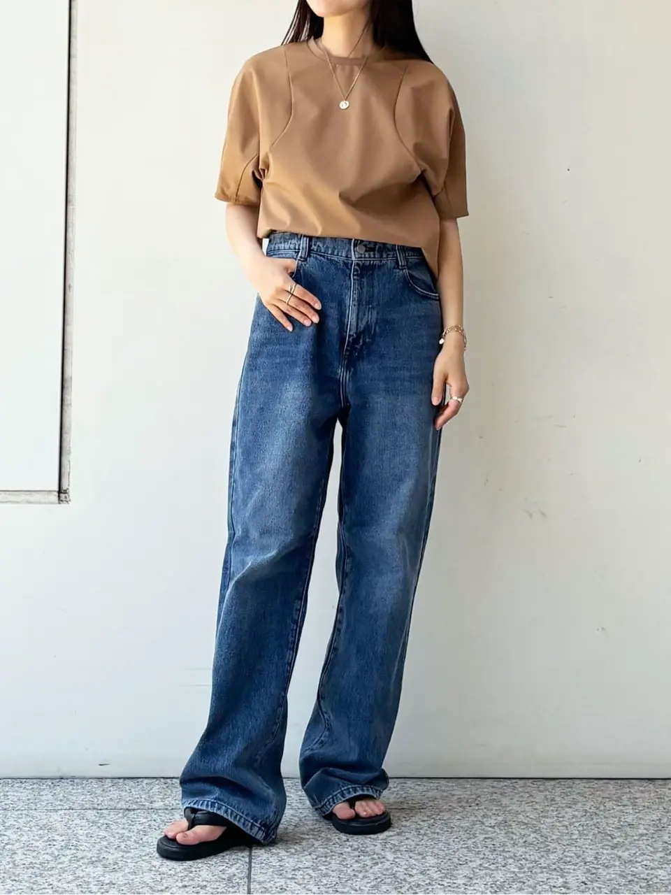 BEIGE， R.A コーディネート画像