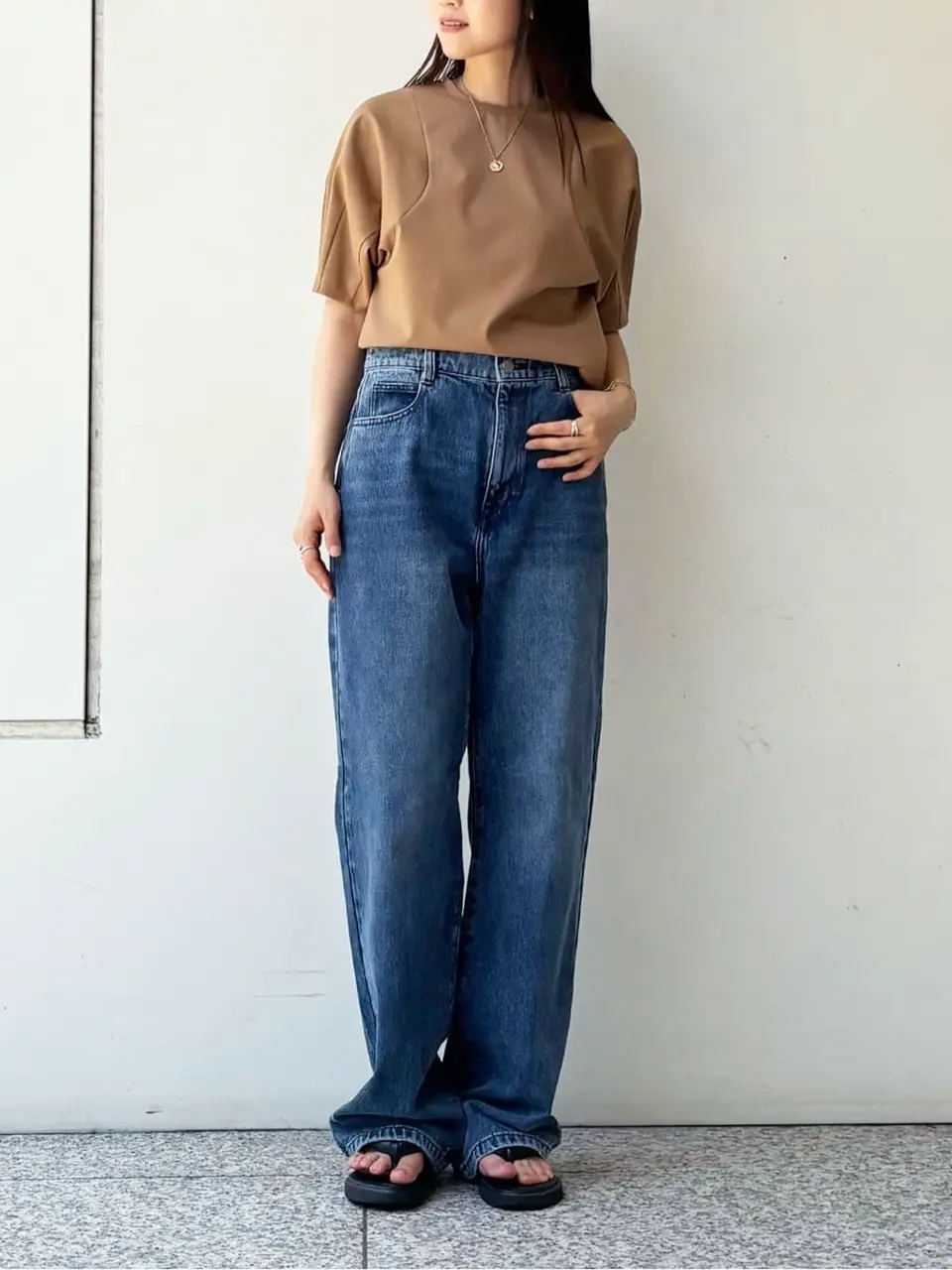 BEIGE， R.A コーディネート画像