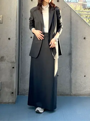 BEIGE， R.A コーディネート画像