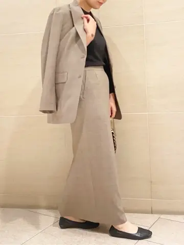 BEIGE， 須藤 コーディネート画像