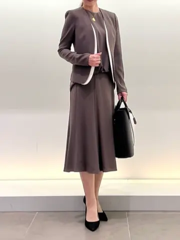 BEIGE， スタッフ コーディネート画像