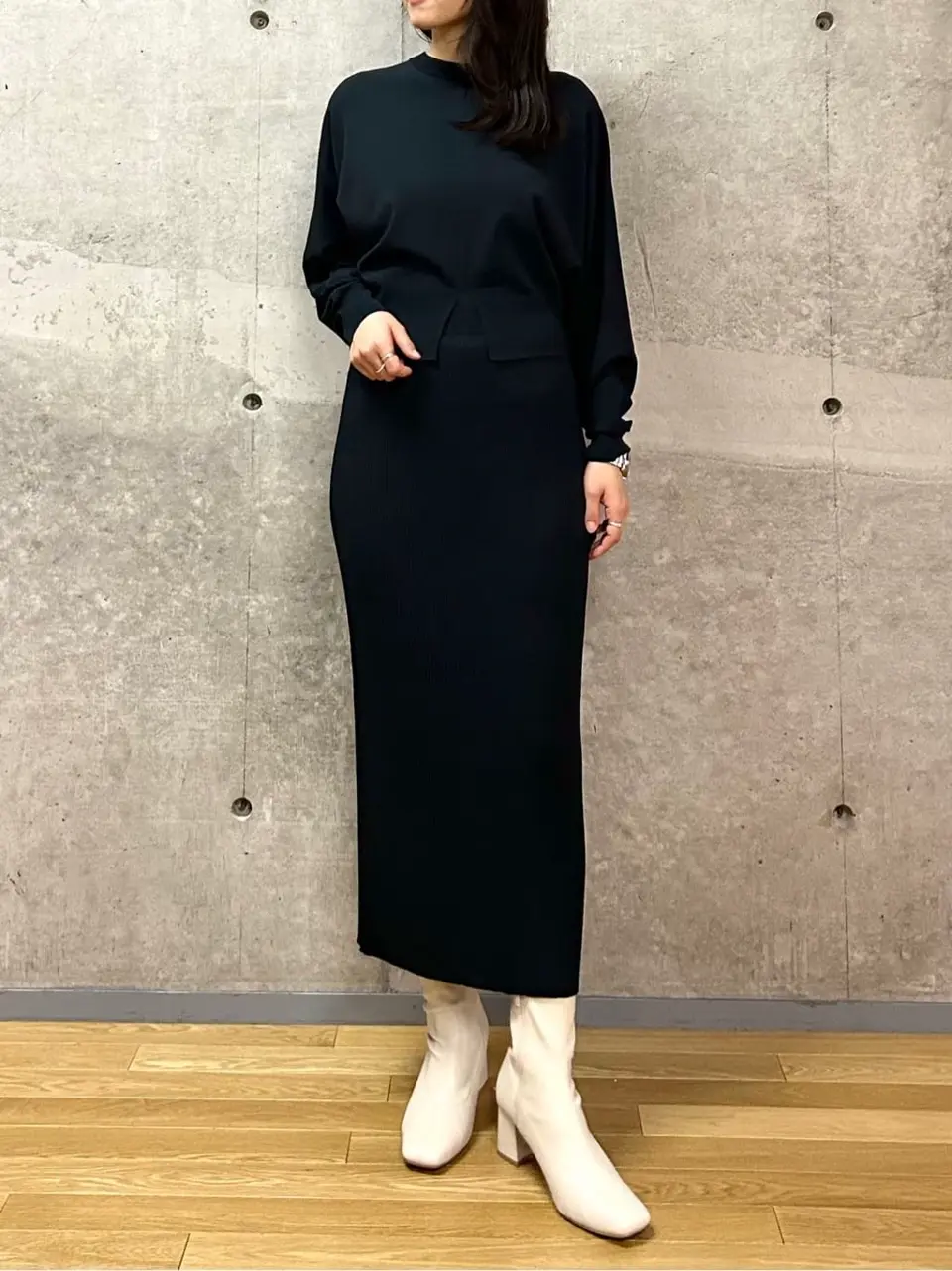 BEIGE， R.A コーディネート画像