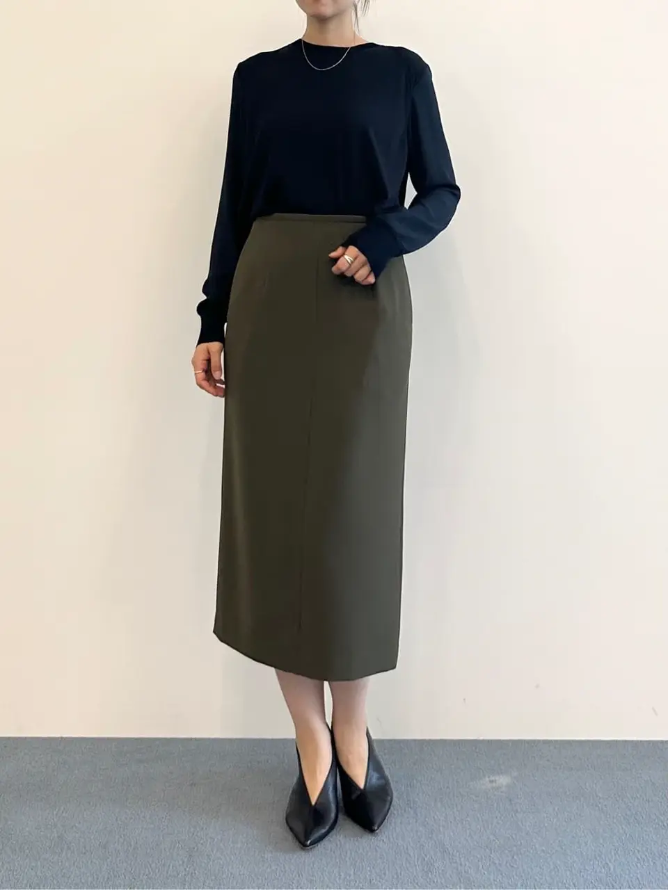 BEIGE， R.A コーディネート画像