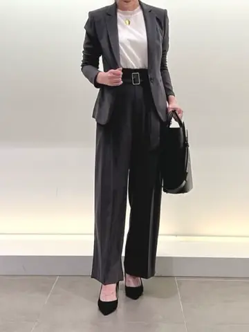 BEIGE， スタッフ コーディネート画像