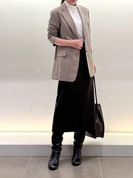 BEIGE， スタッフ コーディネート画像