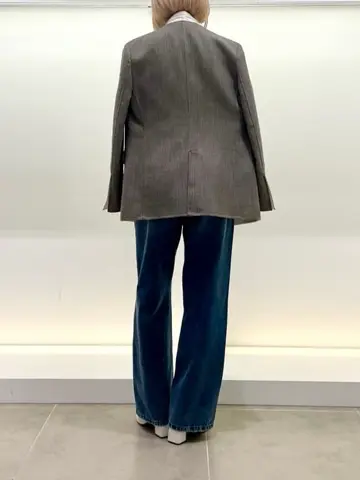 BEIGE， 柴田 コーディネート画像