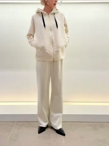 BEIGE， 柴田 コーディネート画像