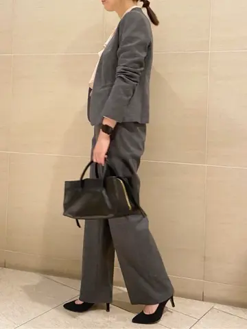 BEIGE， 須藤 コーディネート画像