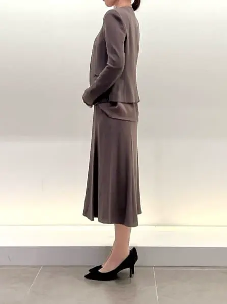 BEIGE， スタッフ コーディネート画像