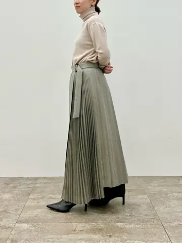 BEIGE， 阿由葉 コーディネート画像