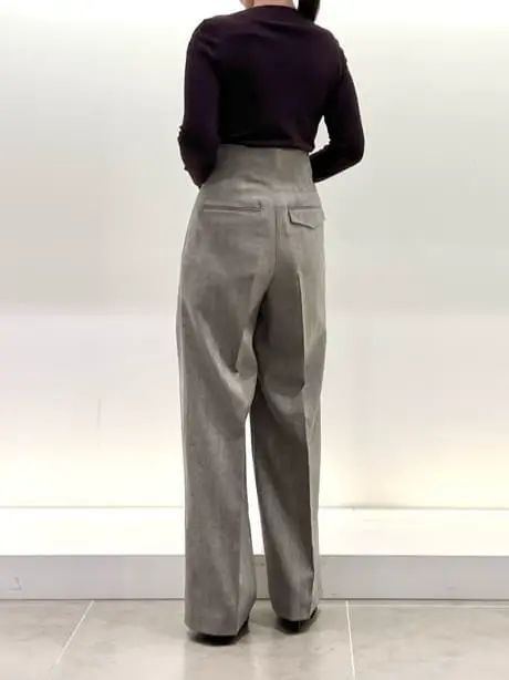 BEIGE， スタッフ コーディネート画像