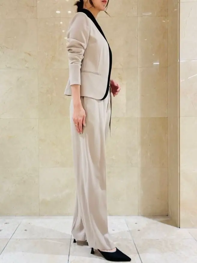 BEIGE， スタッフ コーディネート画像