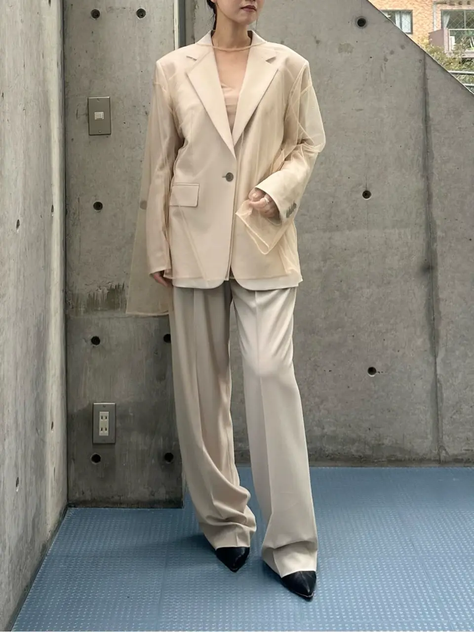 BEIGE， R.A コーディネート画像