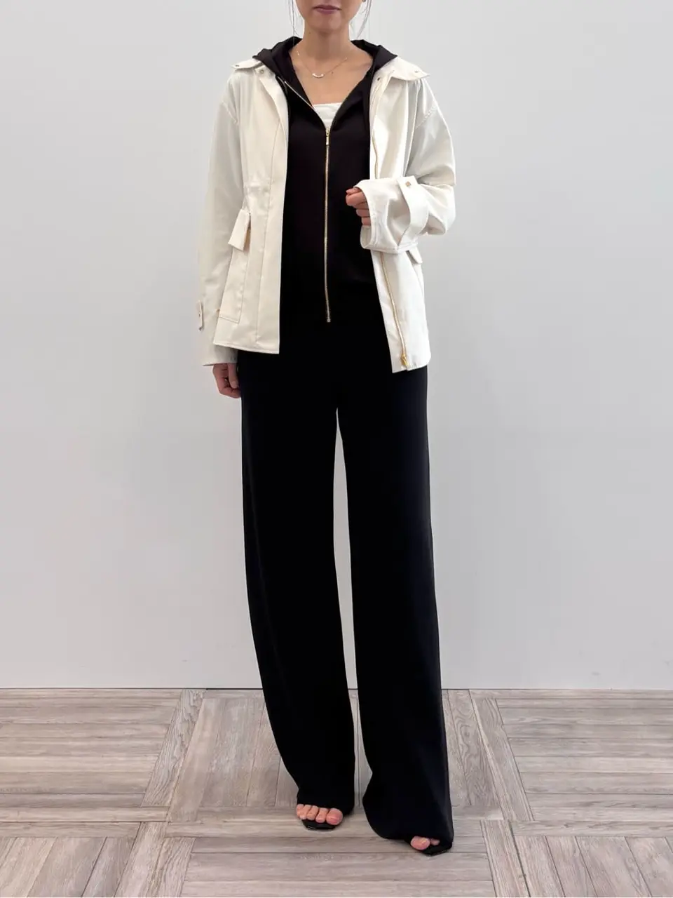 BEIGE， R.A コーディネート画像