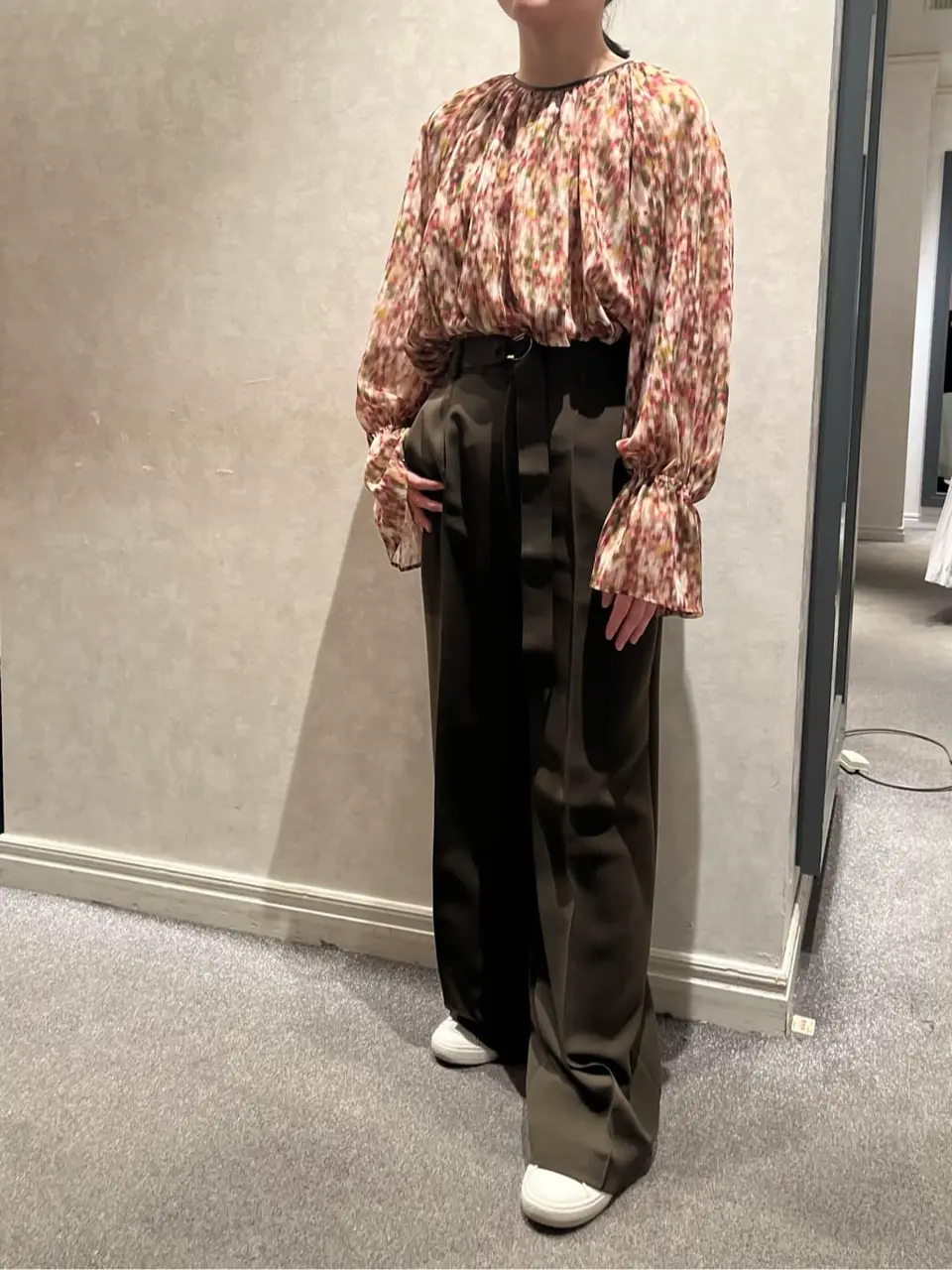 BEIGE， 伊藤 コーディネート画像