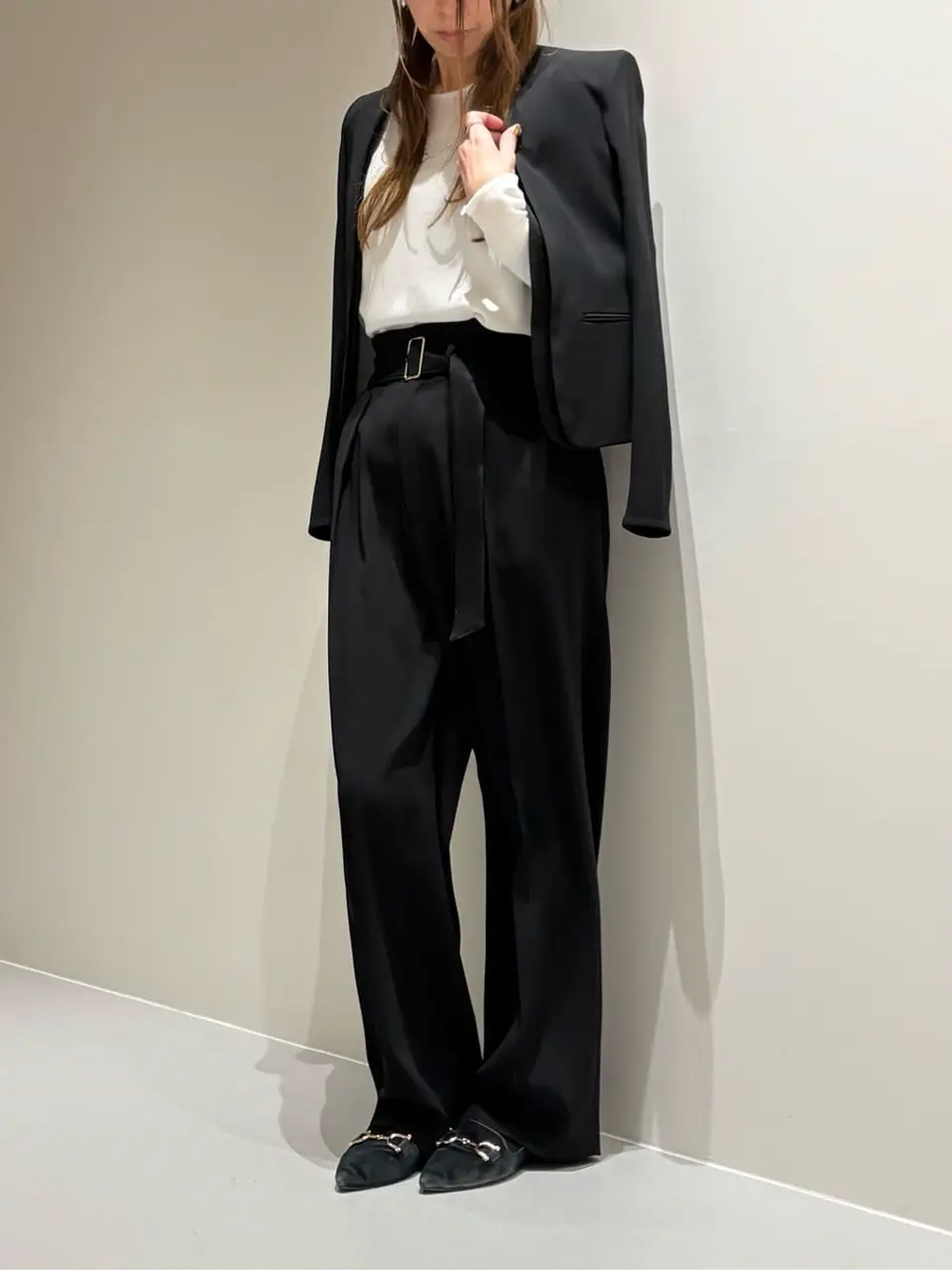 BEIGE， Adachi コーディネート画像