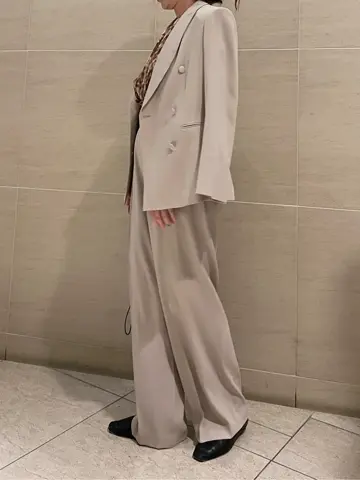 BEIGE， スタッフ コーディネート画像