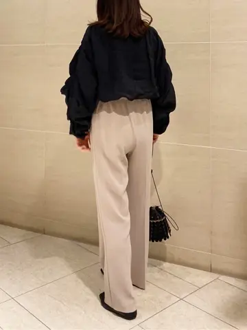 BEIGE， 須藤 コーディネート画像