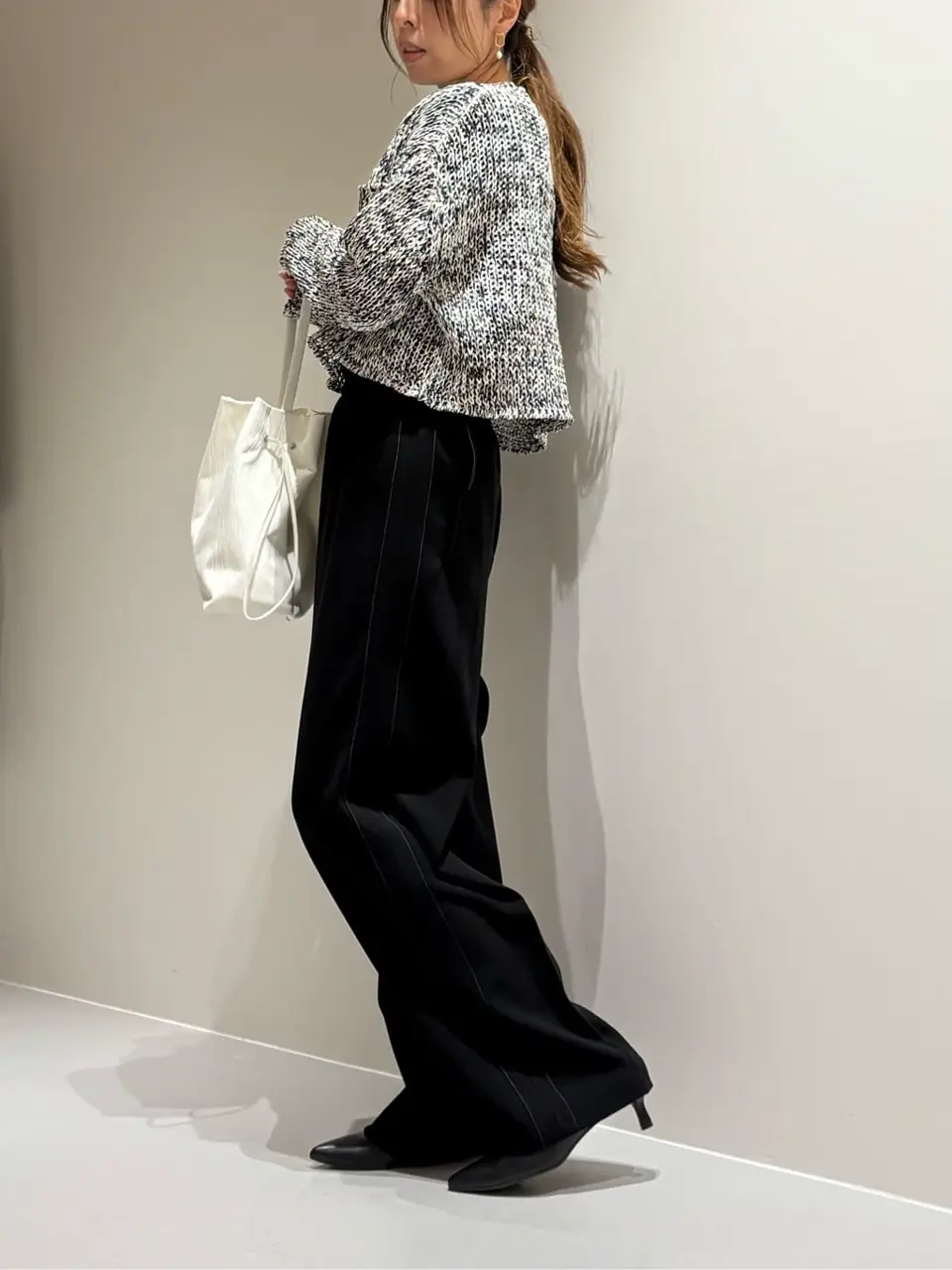 BEIGE， Adachi コーディネート画像