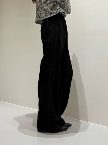 BEIGE， Adachi コーディネート画像