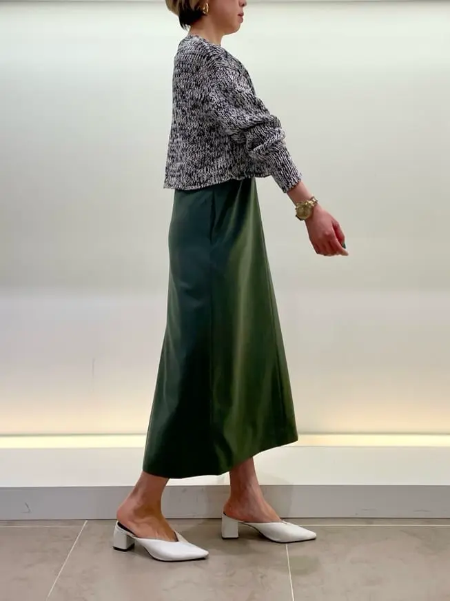 BEIGE， 柴田 コーディネート画像