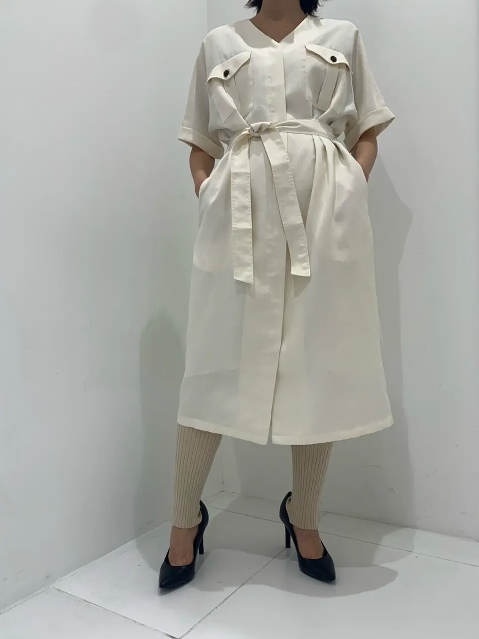 BEIGE， R.A コーディネート画像