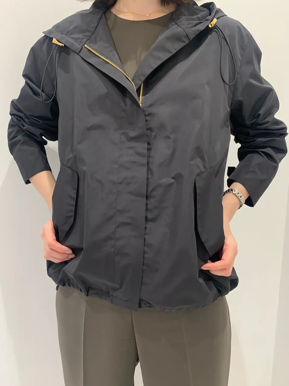 BEIGE， 小泉 コーディネート画像