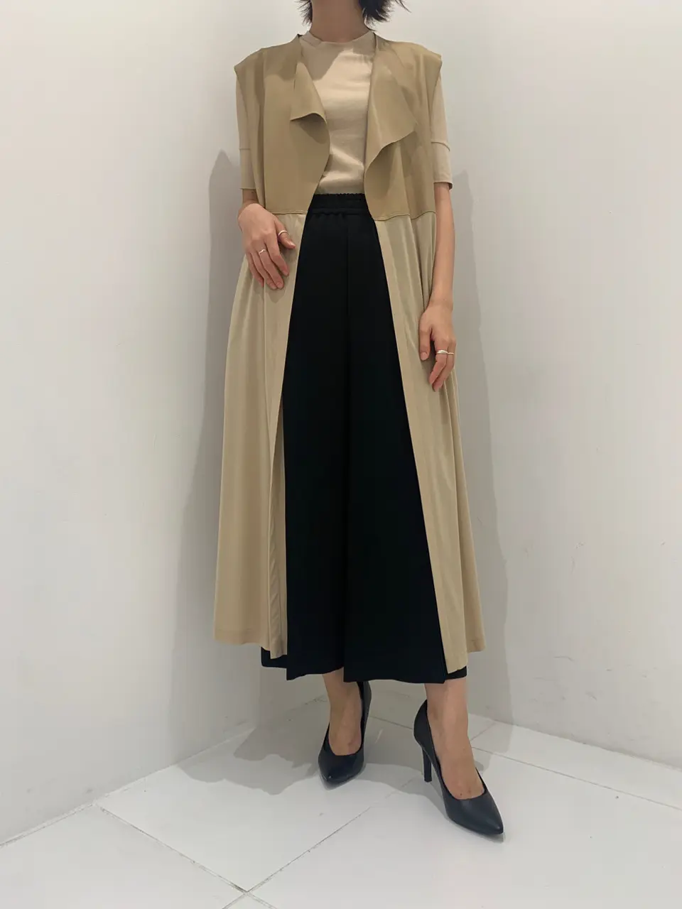 BEIGE， R.A コーディネート画像