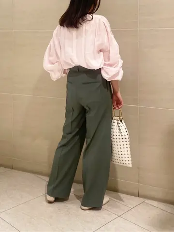 BEIGE， 須藤 コーディネート画像