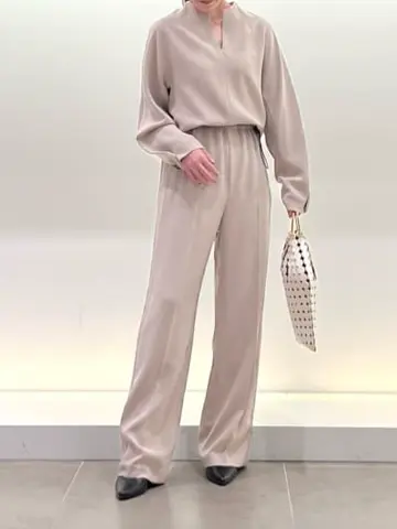 BEIGE， スタッフ コーディネート画像