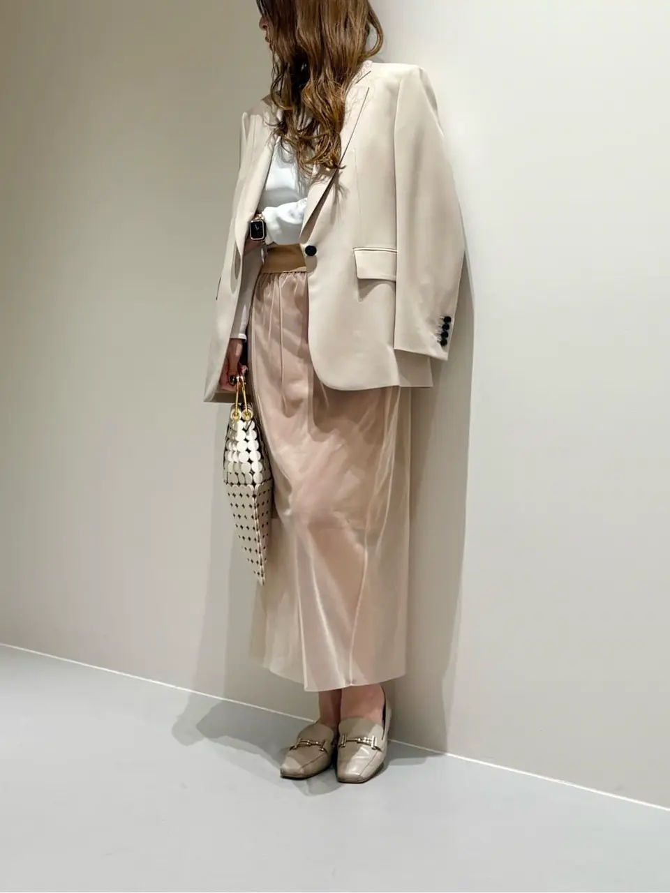 BEIGE， Adachi コーディネート画像