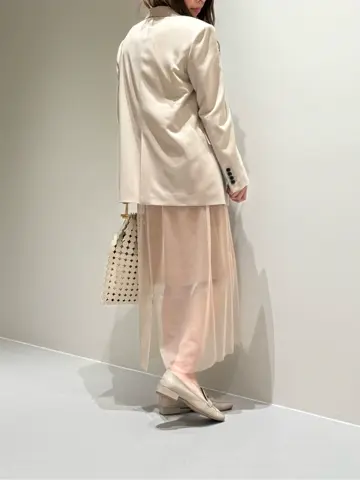 BEIGE， Adachi コーディネート画像