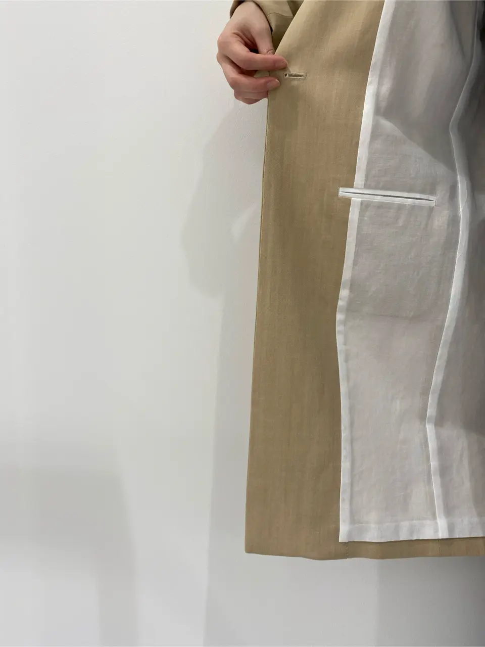 BEIGE， R.A コーディネート画像