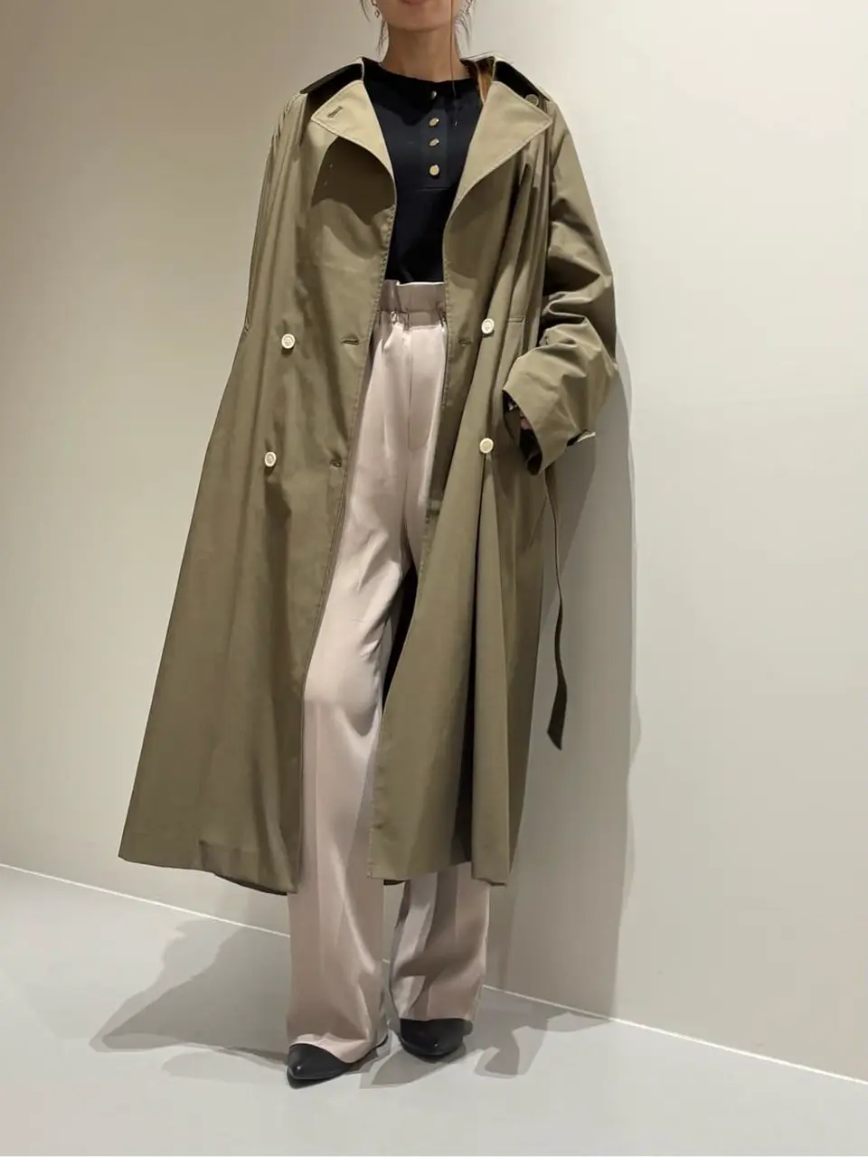 BEIGE， Adachi コーディネート画像