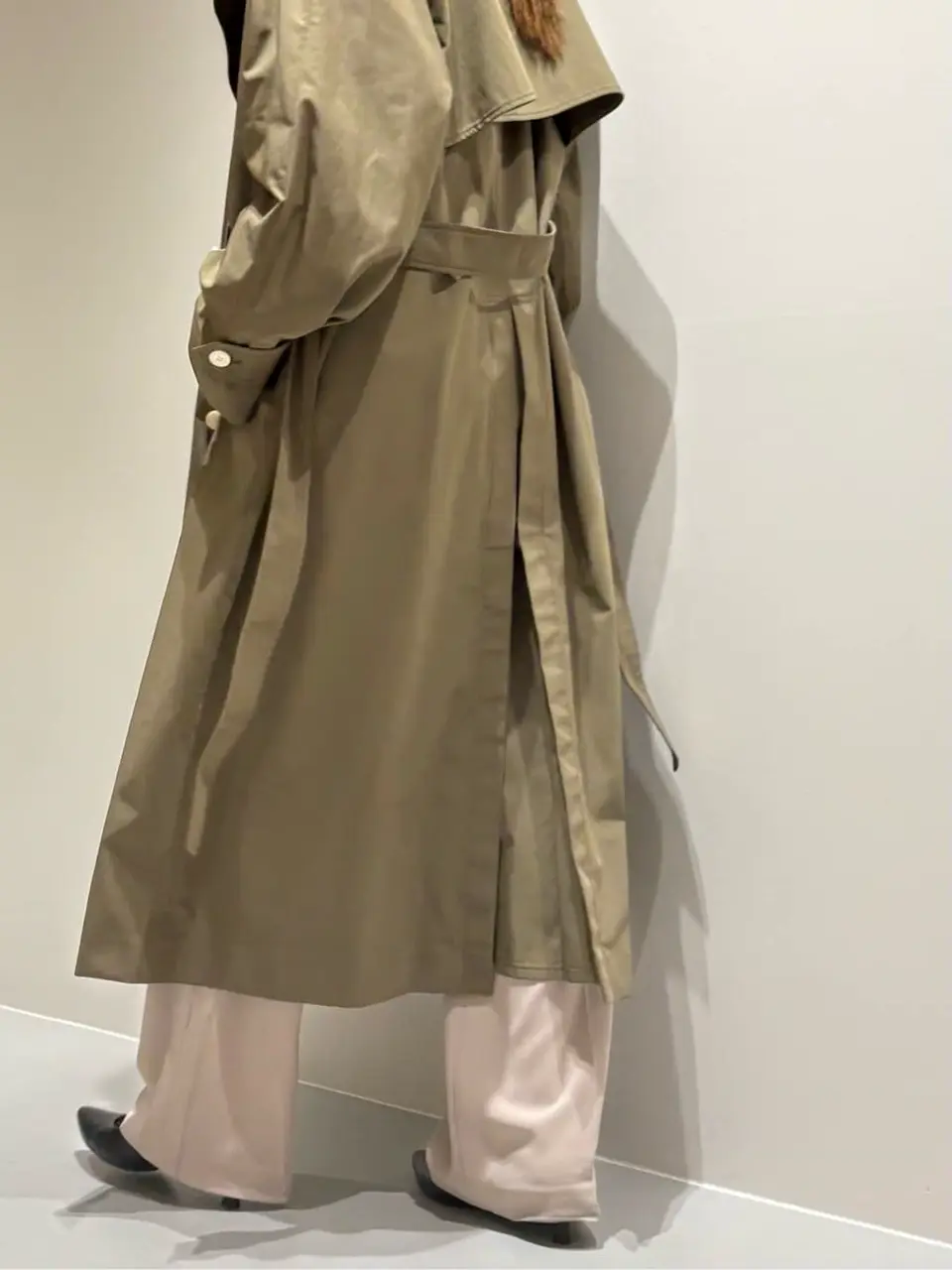 BEIGE， Adachi コーディネート画像