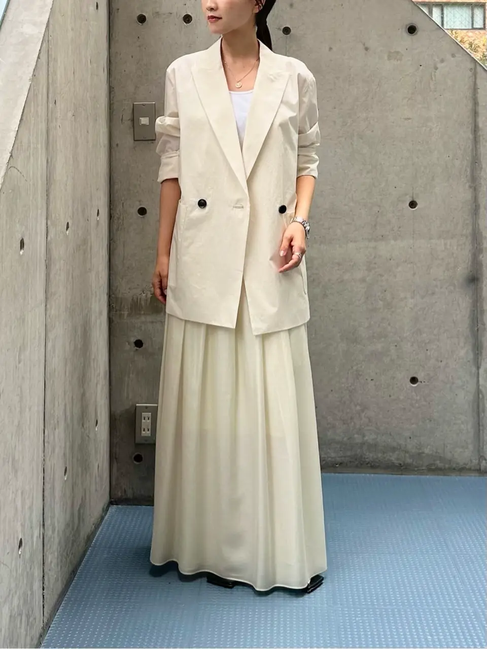 BEIGE， R.A コーディネート画像